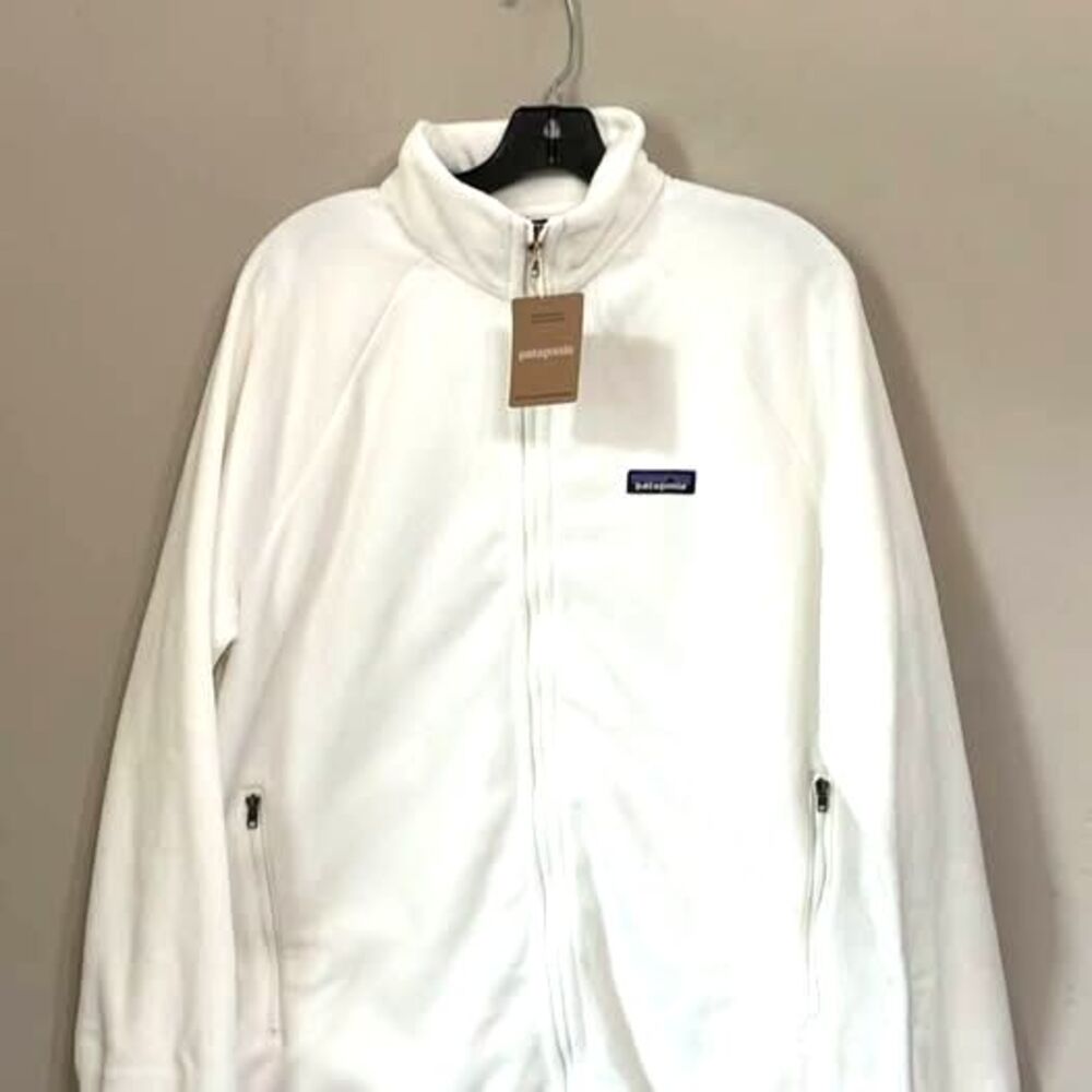 Patagonia NWT sz L birch white full zip jacket/ $119